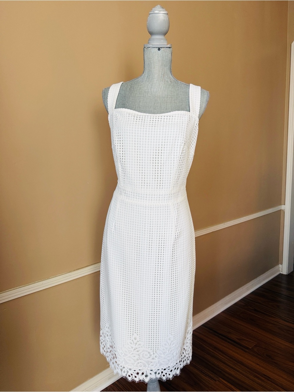 BRAVISSIMO 🤍WHITE Katy GRID LACE SLEEVELESS MIDI DRESS🤍 SIZE 12 🌟NWT🌟